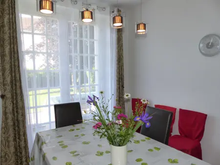 Grande maison contemporaine avec piscine et animaux admis - Photo 10