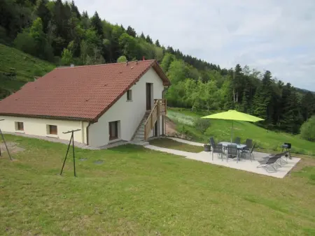 Maison rénovée confortable, superbe vue, animaux admis - Photo 25