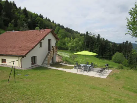 Maison rénovée confortable, superbe vue, animaux admis - Photo 32