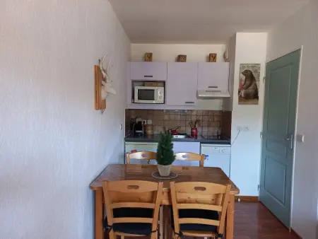 Confortable appartement 4 pers. avec balcon et TV à Superdévoluy - Photo 2