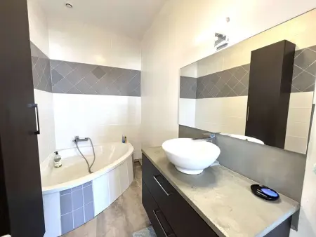 Appartement 4 pièces climatisé, centre-ville Ajaccio, proche plages - Photo 12
