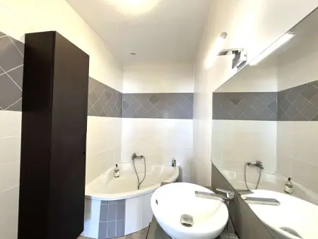 Appartement 4 pièces climatisé, centre-ville Ajaccio, proche plages - Photo 13