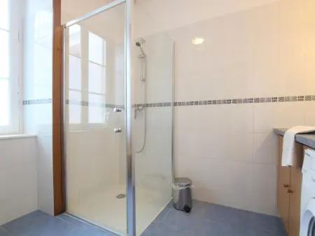 Maison mitoyenne avec vue imprenable et animaux acceptés à La Hague - Photo 8