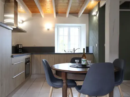 Charmante maison en pierre, jardin clos au Val de Saire - Photo 2