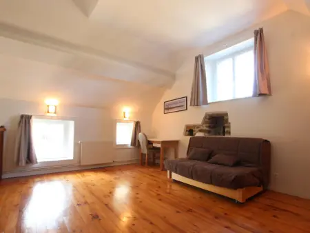 Chaleureuse maison en pierre avec jardin et animaux acceptés à La Hague - Photo 12