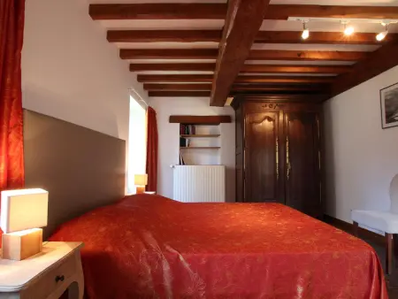 Chaleureuse maison en pierre avec jardin et animaux acceptés à La Hague - Photo 15