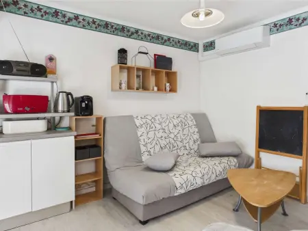 Maison climatisée rénovée 2 pièces, 2 cabines avec terrasses à 500m de la plage, parking inclus - Photo 5