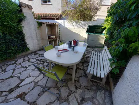 Maison climatisée rénovée 2 pièces, 2 cabines avec terrasses à 500m de la plage, parking inclus - Photo 17