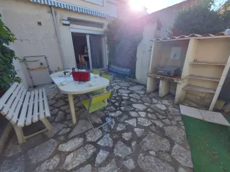 Maison climatisée rénovée 2 pièces, 2 cabines avec terrasses à 500m de la plage, parking inclus - Photo 18