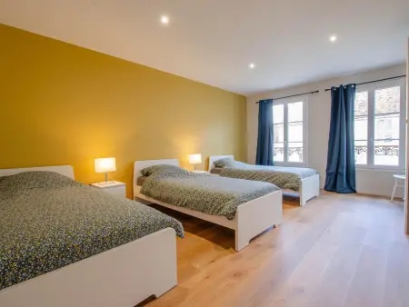 Grand Gîte Familial en Champagne avec Rivière, Cheminée et Salle de Jeux - Photo 12