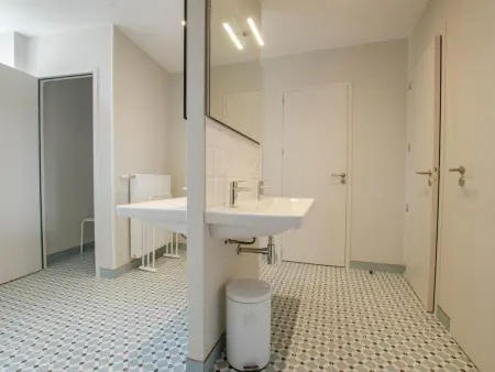 Grand Gîte Familial en Champagne avec Rivière, Cheminée et Salle de Jeux - Photo 20