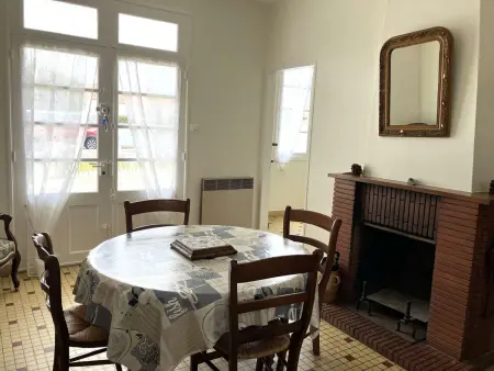 Maison avec jardin clos, terrasse, WiFi, proche plage - animaux bienvenus - Photo 3