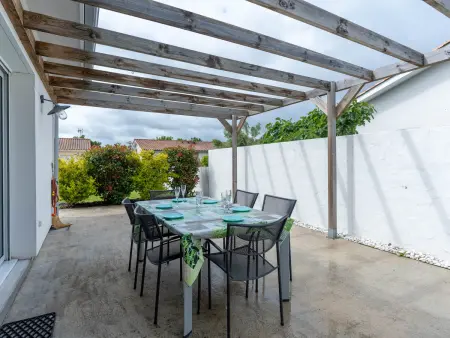 Maison climatisée à Parentis-en-Born, 3 chambres, jardin, proche centre et activités, ménage inclus - Photo 16