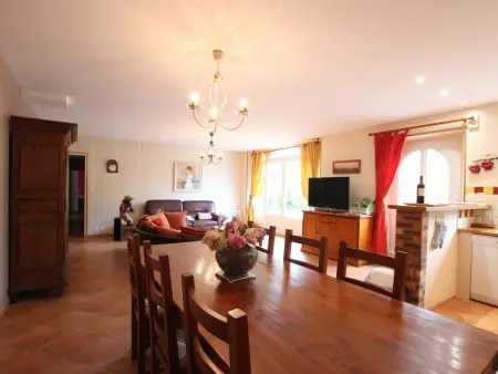 Charmante maison de plain-pied avec jardin clos et animaux bienvenus - Photo 1