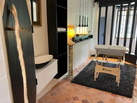 Maison de charme avec cheminée et animaux acceptés proche d'Utah Beach - Photo 25