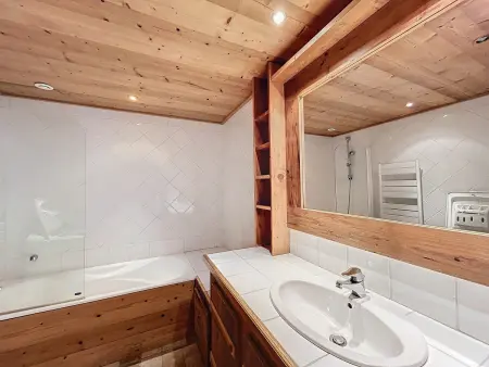 Appartement 4 pièces avec piscine couverte à Combloux - Photo 7