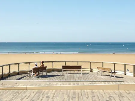 Studio avec balcon, WIFI, et parking proche plage - Photo 11
