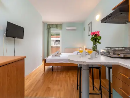 Jerkan 18, Appartement 2 personnes à Podstrana - Photo 3