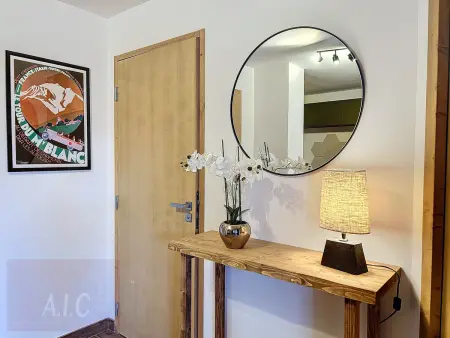 Appartement d'Exception 2 Chambres, 63 m², au Pied des Pistes, Parking Inclus, Wi-Fi - Photo 4