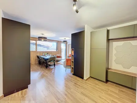 Appartement d'Exception 2 Chambres, 63 m², au Pied des Pistes, Parking Inclus, Wi-Fi - Photo 5