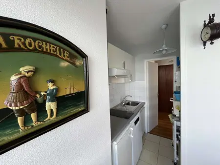 Appartement T2 avec Parking près du Vieux Port de La Rochelle - Photo 7