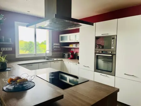 Maison spacieuse à Bardos, 6 couchages, animaux admis, wifi - Photo 4