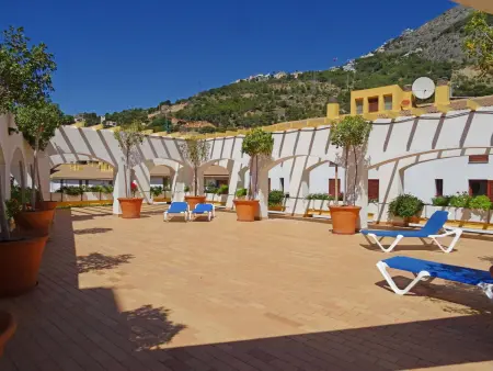 Superbe Appartement 3 Chambres en Bord de Mer à Altea Avec Piscine, Wi-Fi et Parking - Photo 15