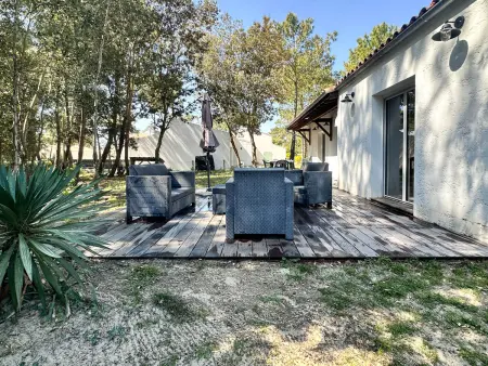 Villa rénovée avec jardin, climatisation, Wi-Fi, 8 pers, La Palmyre - Photo 13