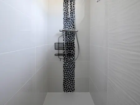 Villa rénovée avec jardin, climatisation, Wi-Fi, 8 pers, La Palmyre - Photo 21
