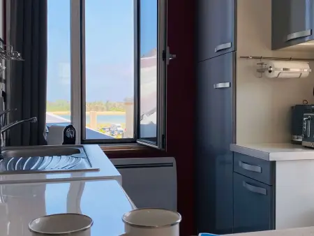 Studio Lumineux Proche Plage et Commerces – Tout Équipé, Parking Gratuit - Photo 2