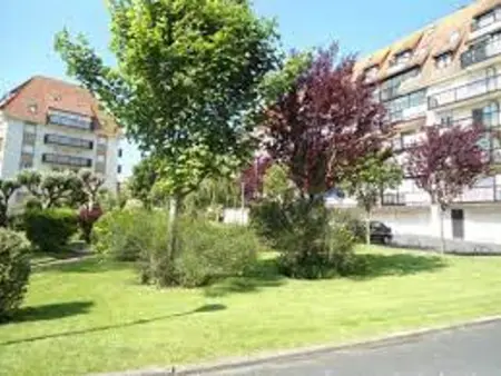 Appartement 2 pièces avec balcon et parking proche plage - Photo 9
