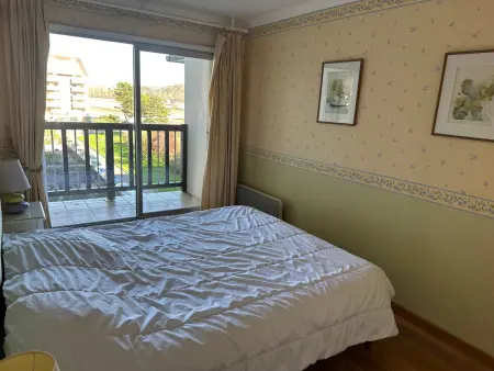 Appartement 3 pièces en front de mer avec balcons, à Cabourg, proche centre-ville. - Photo 7
