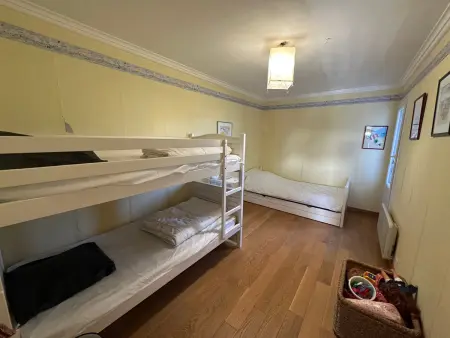 Appartement 3 pièces en front de mer avec balcons, à Cabourg, proche centre-ville. - Photo 8