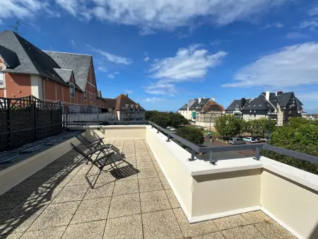 Dives-sur-Mer, 3 pièces duplex, terrasse, animaux admis - Photo 1