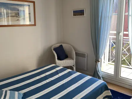 Charmant Cottage avec Jardin à Deux Pas du Port - Dives-sur-Mer - Photo 8