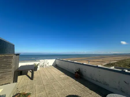 Appartement avec terrasse panoramique, acceptant les animaux, parking - Photo 1