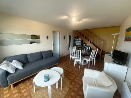 Appartement avec terrasse panoramique, acceptant les animaux, parking - Photo 2