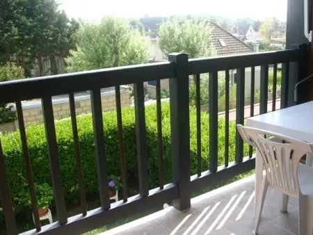 Appartement 2 pièces en front de mer avec balcon, à 70m de la plage de Cabourg - Photo 7