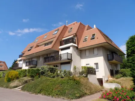 Appartement 3 pièces à Cabourg, 300m de la plage, 6 pers, balcons, parking, animaux acceptés - Photo 9