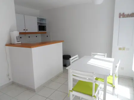 Cottage 3 pièces à Dives-sur-Mer, jardin privé, proche Port Guillaume, piscine, animaux acceptés - Photo 3