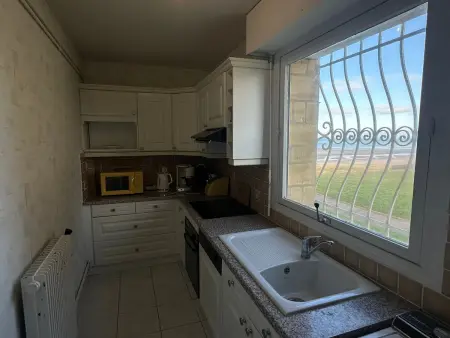 Appartement Varaville: Face à la mer avec loggia et parking privé, 4 pers. - Photo 4