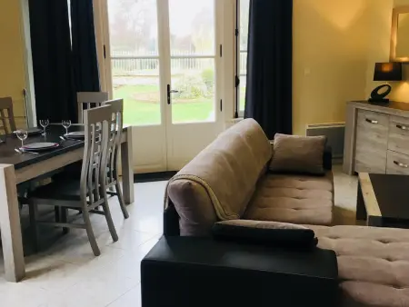 Appartement rénové en rez-de-jardin, proche centre, 2 pièces, 4 pers., équipements modernes, Cabourg - Photo 4