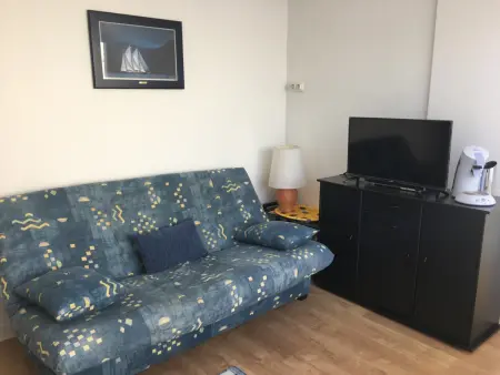 Appartement 2 pièces avec terrasse près de la plage - Merville-Franceville - Photo 1