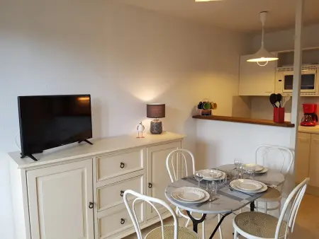 Charmant T2 à Cabourg, proche plage et centre-ville, balcon et parking gratuit - Photo 6