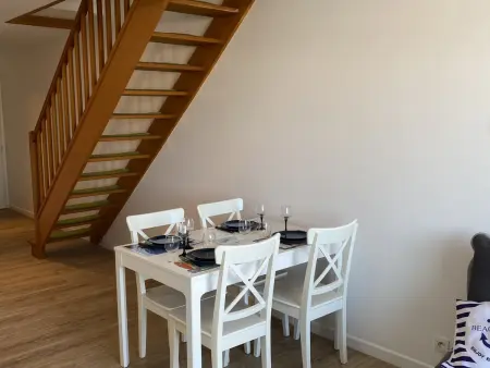 Bel Appartement Duplex 4 pièces avec Vue sur Port et Terrasse - Photo 5