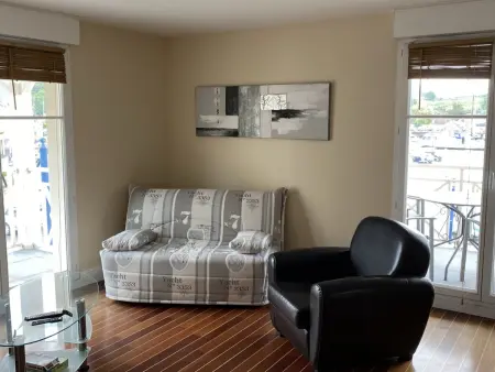 Appartement 3 pièces calme avec ascenseur à Dives-sur-Mer - Photo 1