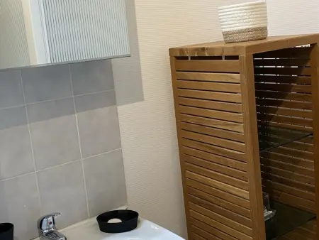 Appartement rénové proche plage et thalasso, 2 pièces, balcon, Wifi, TV, équipements bébé - Cabourg - Photo 7