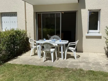 Cabourg : Studio Rez-de-Jardin Proche Plage, Animaux Acceptés, TV, Wi-Fi Optionnel - Photo 2