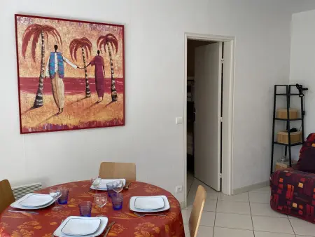 Cabourg : Studio Rez-de-Jardin Proche Plage, Animaux Acceptés, TV, Wi-Fi Optionnel - Photo 3
