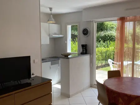 Cabourg : Studio Rez-de-Jardin Proche Plage, Animaux Acceptés, TV, Wi-Fi Optionnel - Photo 6